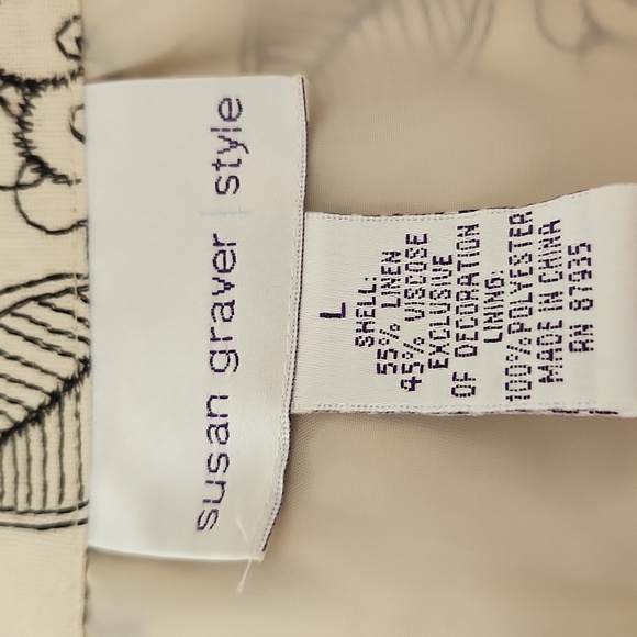 Floral Embroidery Fully Lined Button-Up Jacket Shacket NWOT Size Large - Picture 5 of 7